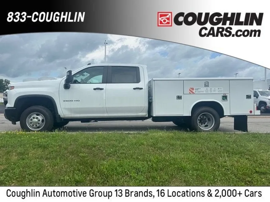 2024 Chevrolet Silverado 3500HD Work Truck photo 1