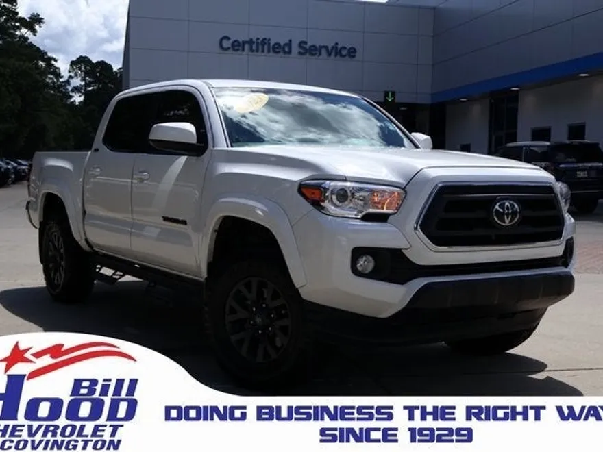 2023 Toyota Tacoma SR5 photo 1