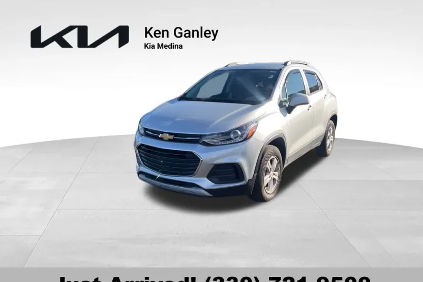 2021 Chevrolet Trax LT photo 1