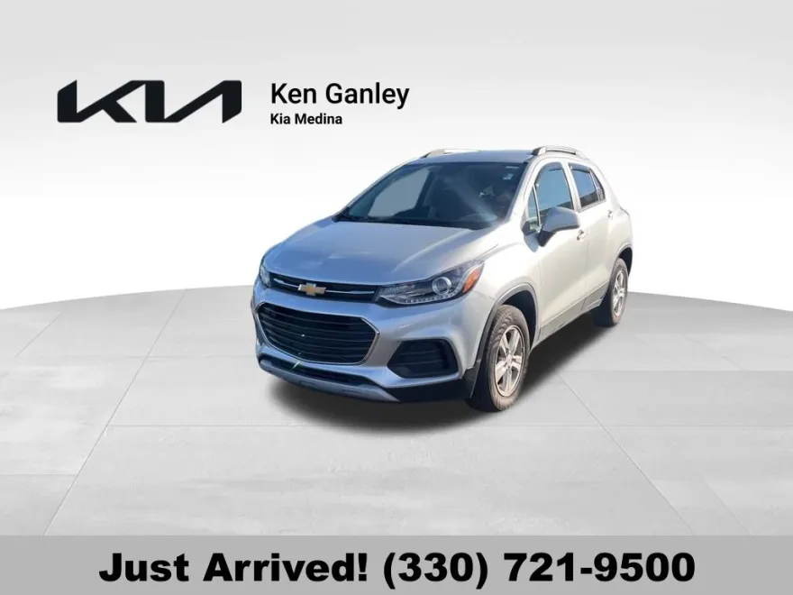 2021 Chevrolet Trax LT photo 1