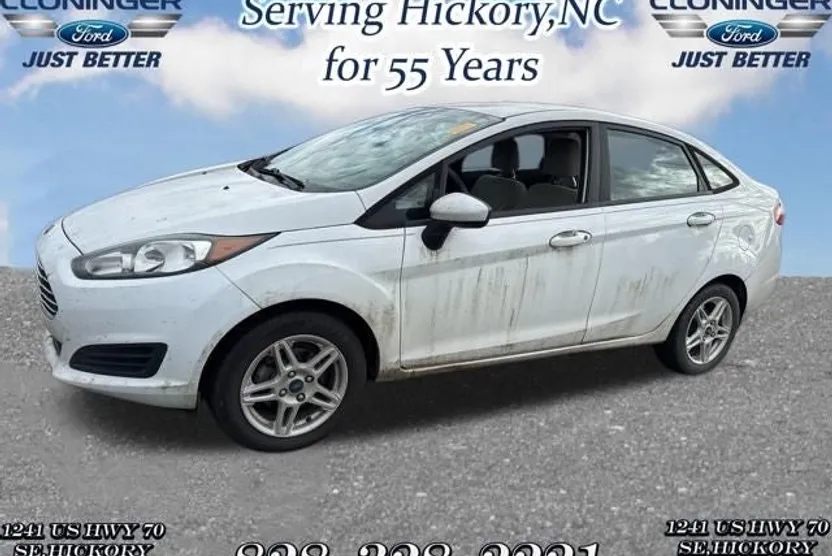 2019 Ford Fiesta SE photo 1