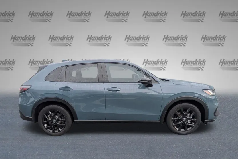 2023 Honda HR-V Sport photo 1