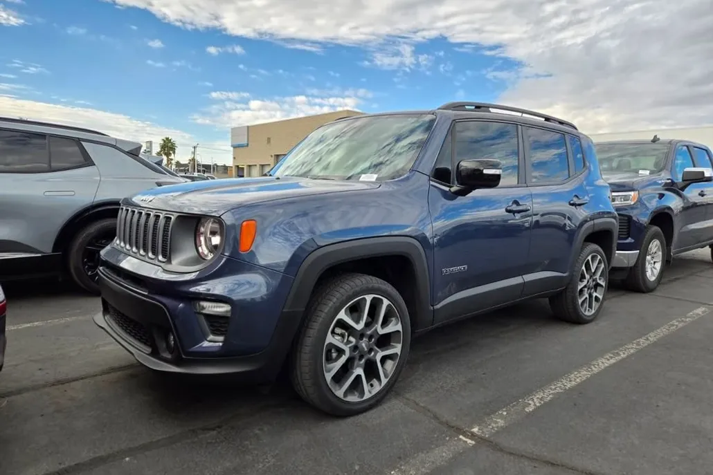 2022 Jeep Renegade Limited photo 1