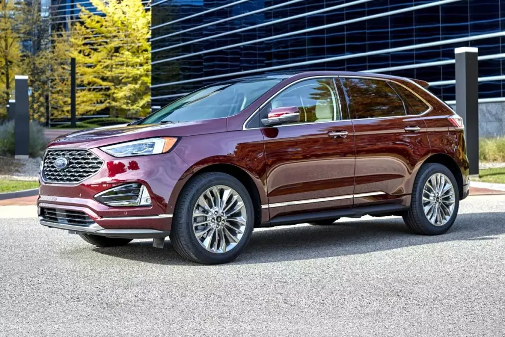 2022 Ford Edge Titanium photo 1