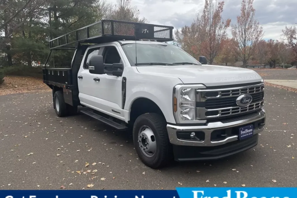 2024 Ford F-350 XL photo 1