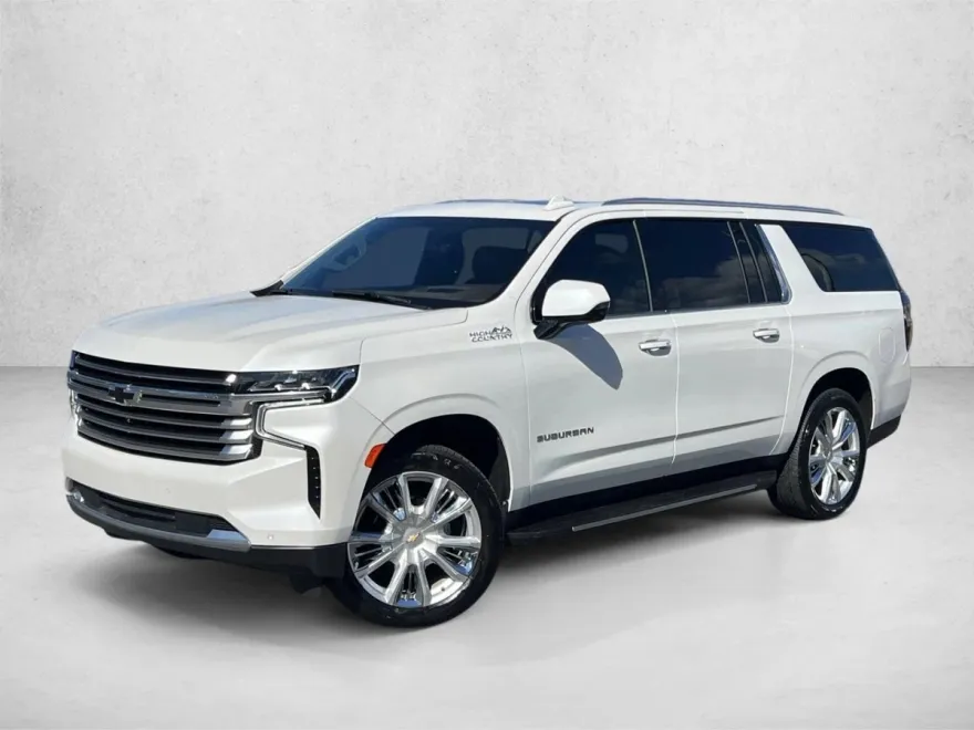 2024 Chevrolet Suburban High Country photo 1