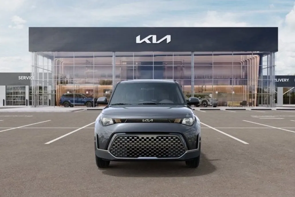 2025 Kia Soul EX photo 1