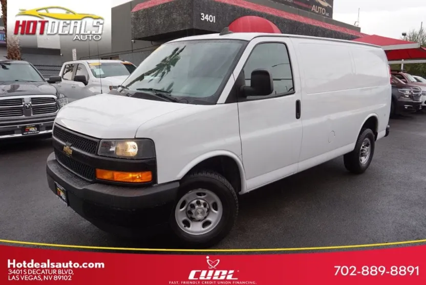 2022 Chevrolet Express Cargo Van 2500 photo 1