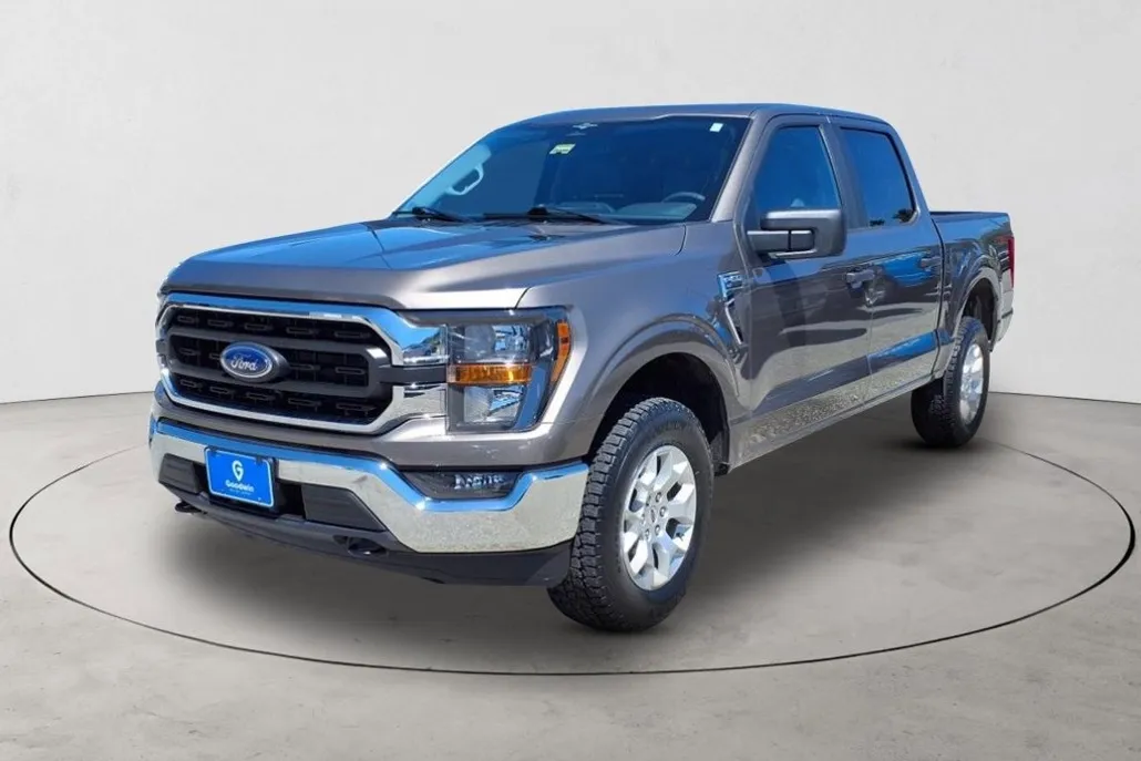2023 Ford F-150 XL photo 1