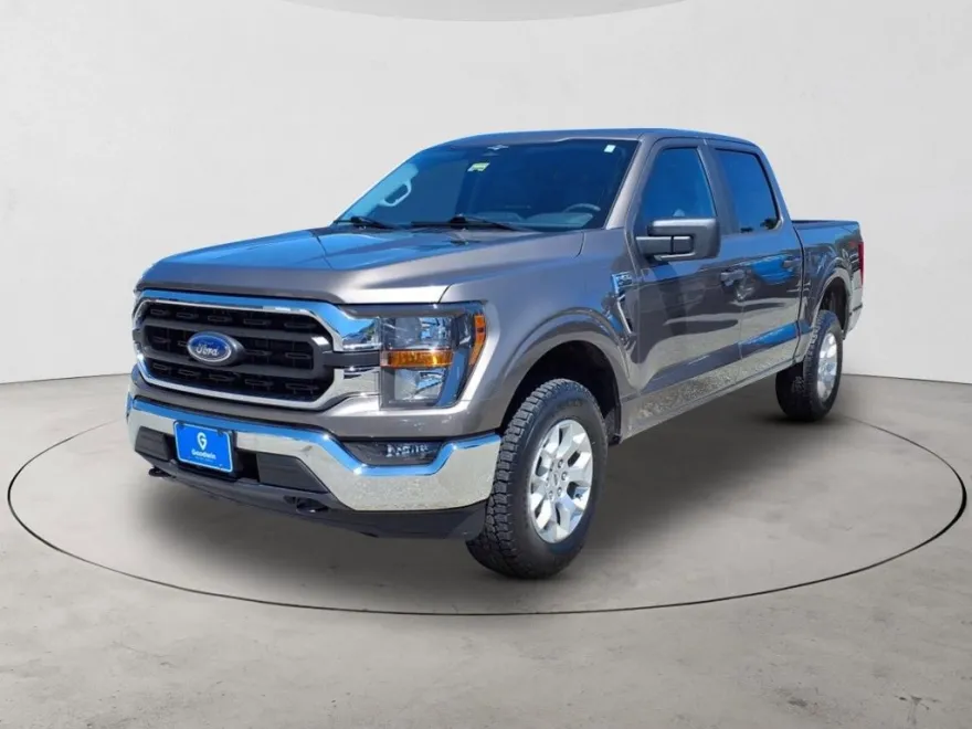 2023 Ford F-150 XL photo 1