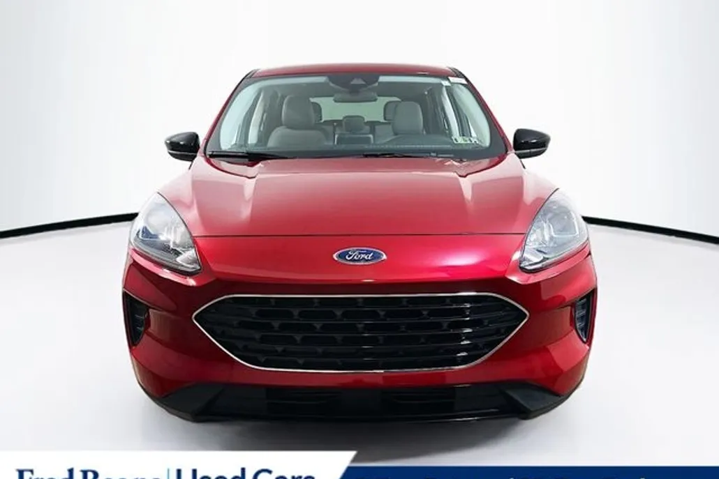 2022 Ford Escape SE photo 1