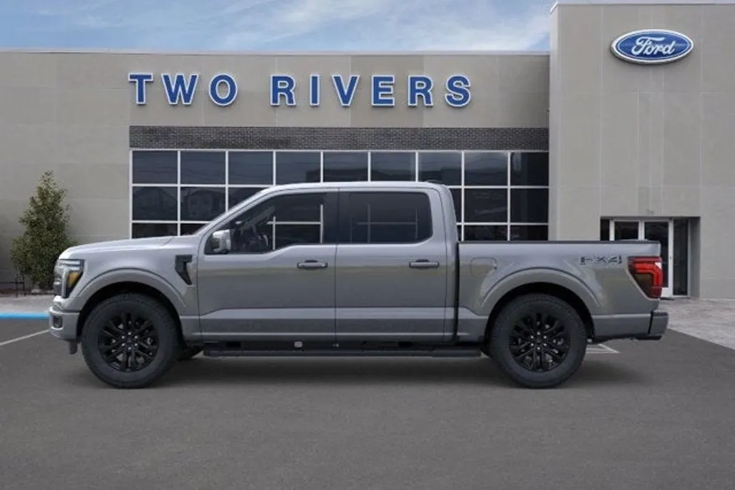 2025 Ford F-150 Lariat photo 1