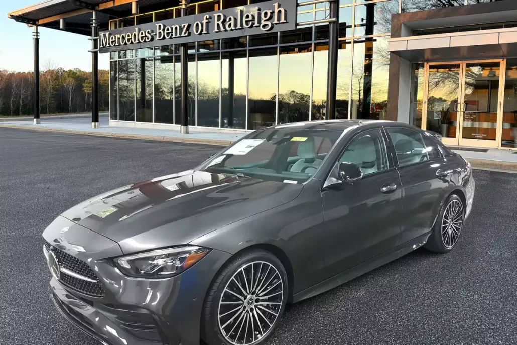 2025 Mercedes Benz C 300 photo 1