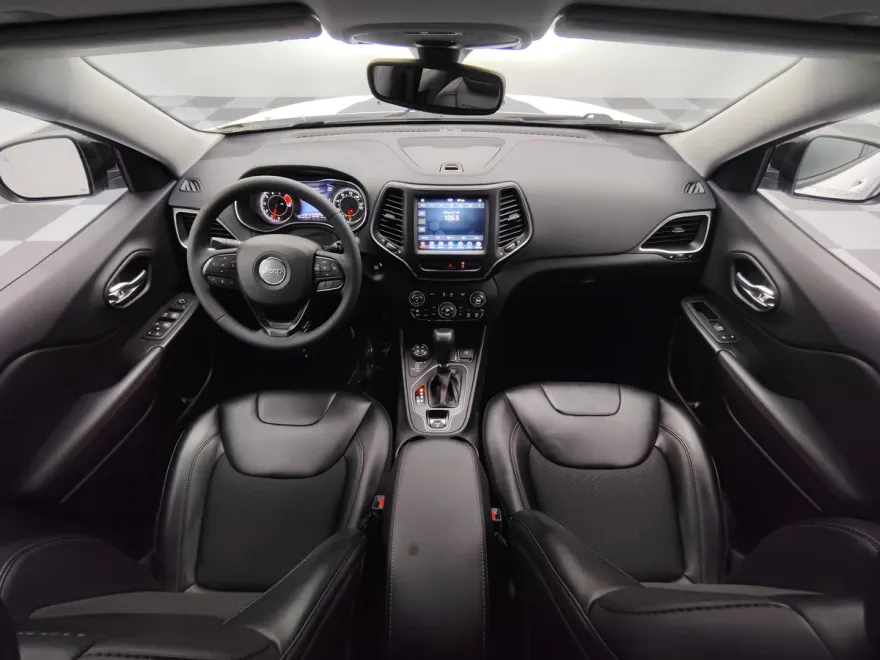 2022 Jeep Cherokee Trailhawk photo 1