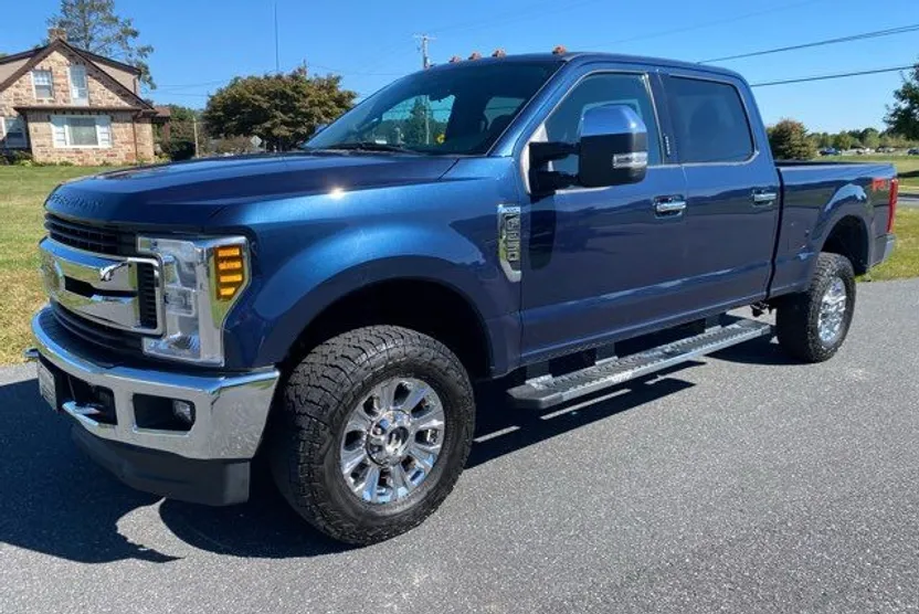 2019 Ford F-250 XLT photo 1