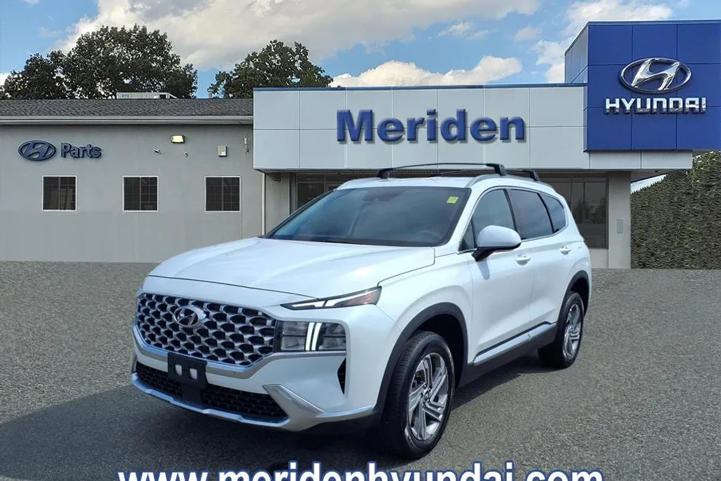 2022 Hyundai Santa Fe SEL photo 1