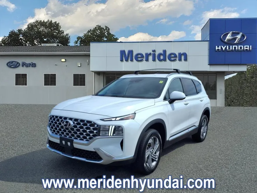 2022 Hyundai Santa Fe SEL photo 1