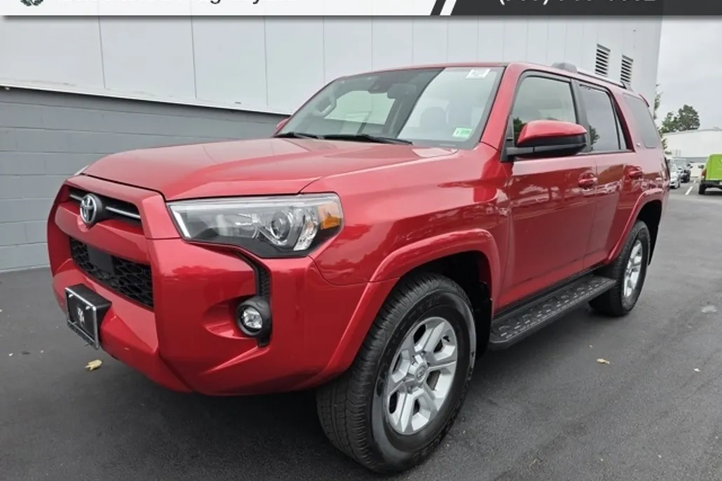2024 Toyota 4Runner SR5 photo 1