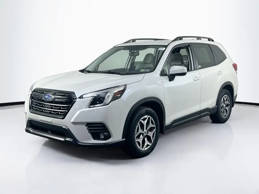 2024 Subaru Forester Premium Base photo 1