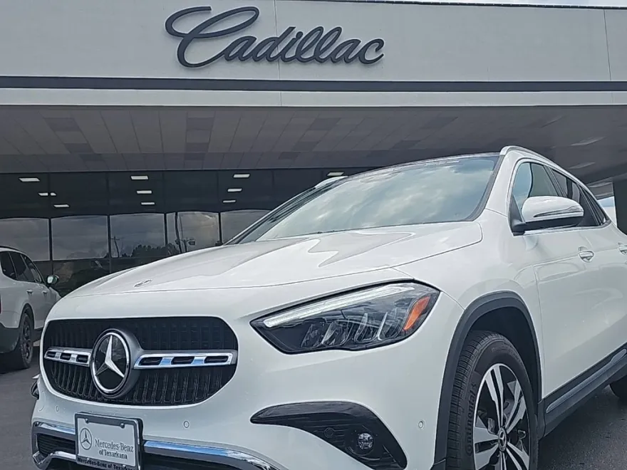 2024 Mercedes Benz GLA 250 photo 1