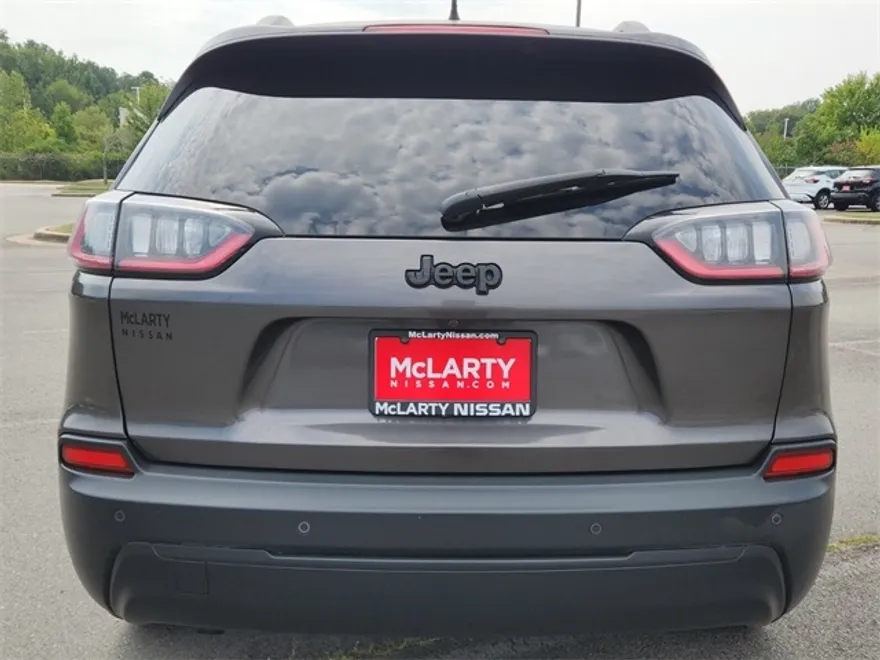 2019 Jeep Cherokee Latitude photo 1