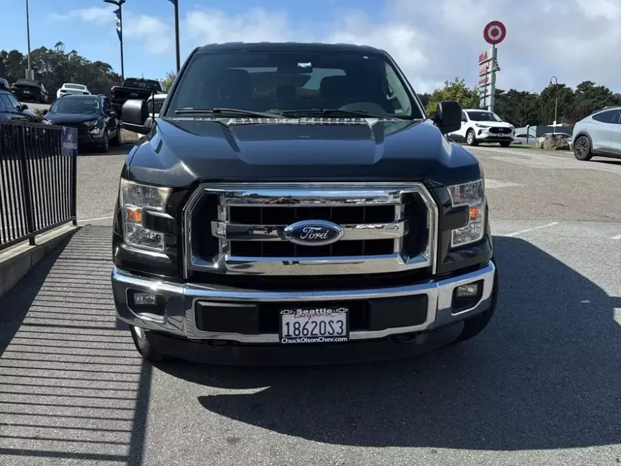 2015 Ford F-150 XLT photo 1