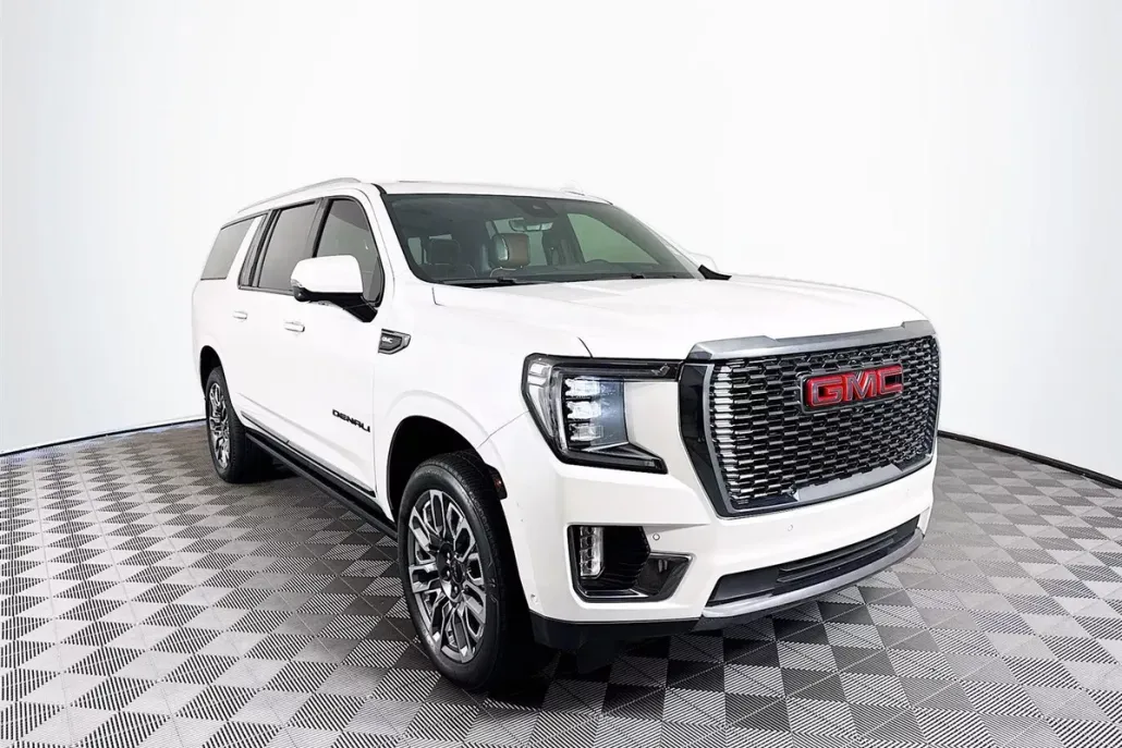 2024 Gmc Yukon XL Denali Ultimate photo 1