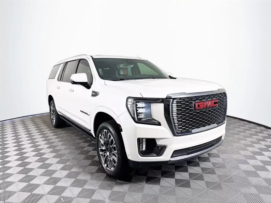 2024 Gmc Yukon XL Denali Ultimate photo 1