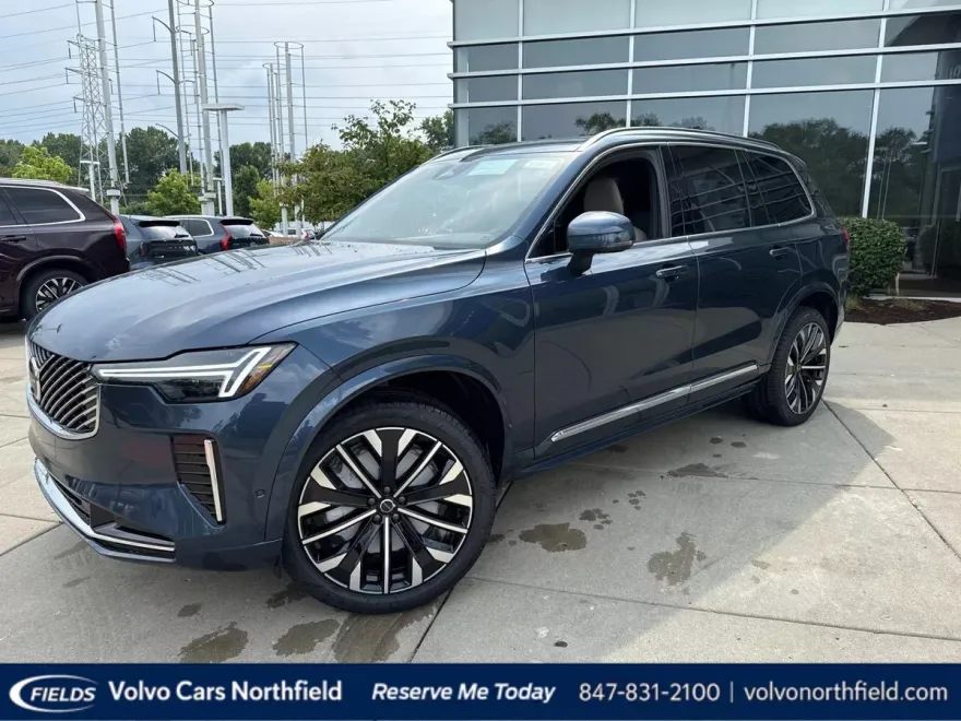 2026 Volvo XC90 Plus photo 1