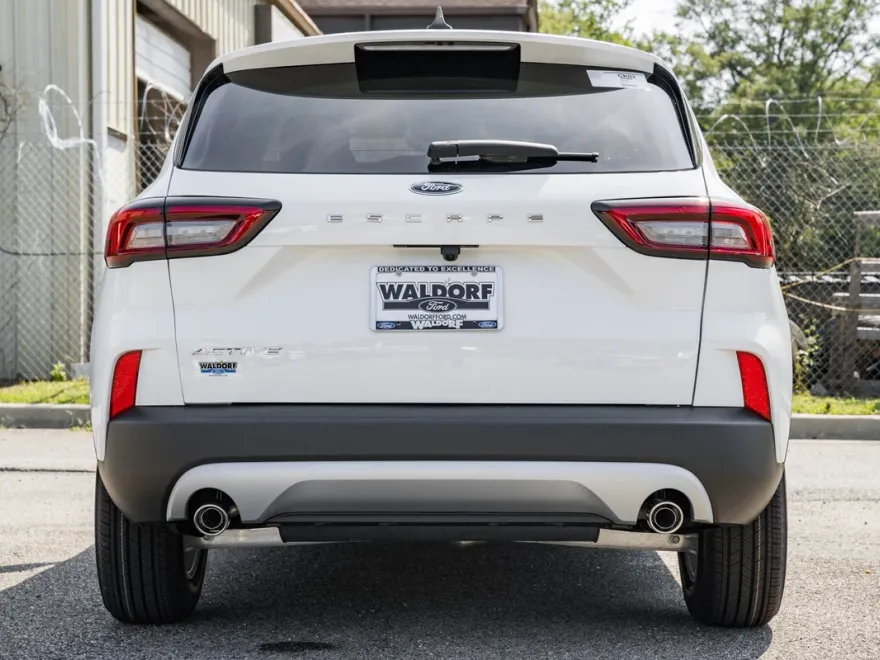 2026 Ford Escape Active photo 1