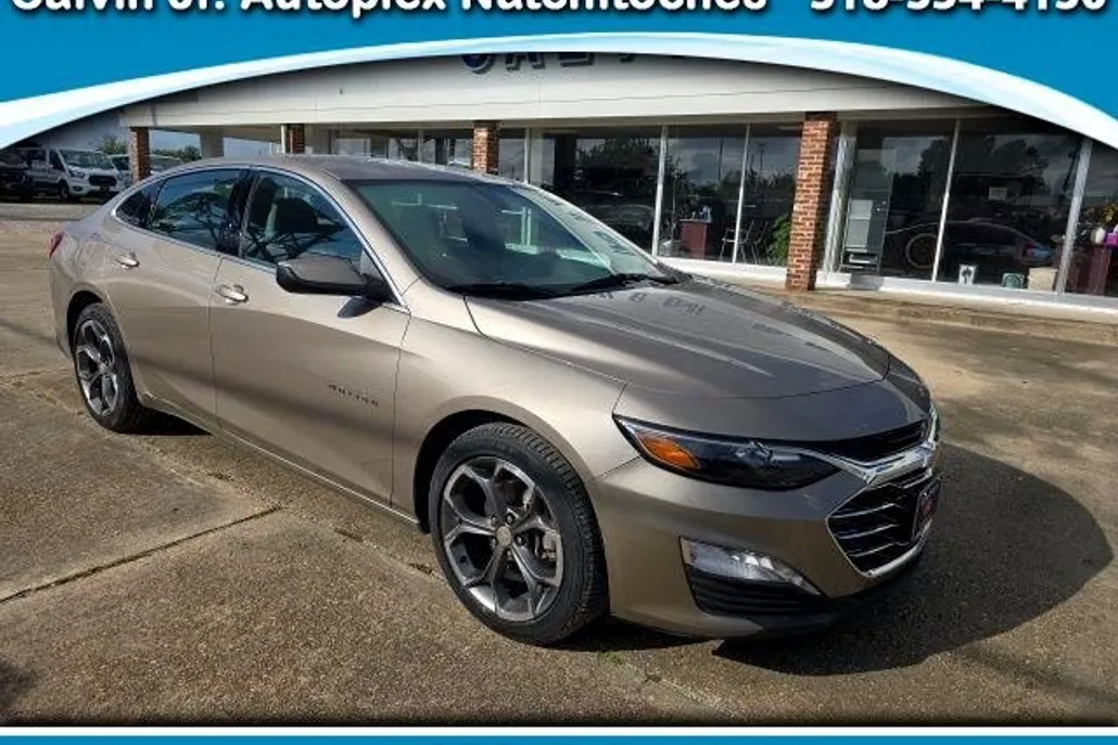 2022 Chevrolet Malibu 1LT photo 1