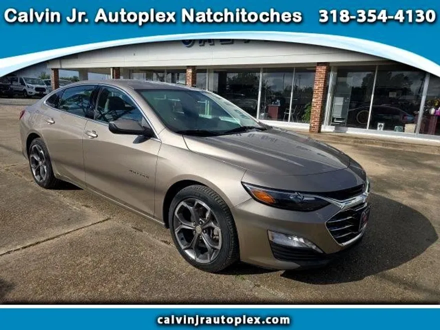 2022 Chevrolet Malibu 1LT photo 1