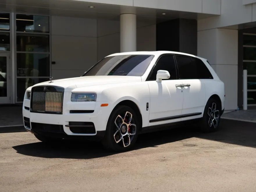 2023 Rolls Royce Cullinan Black Badge photo 1