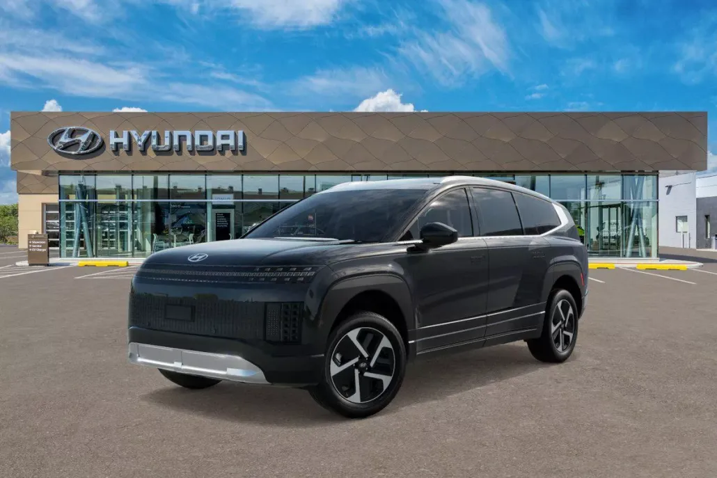 2026 Hyundai Ioniq SE photo 1