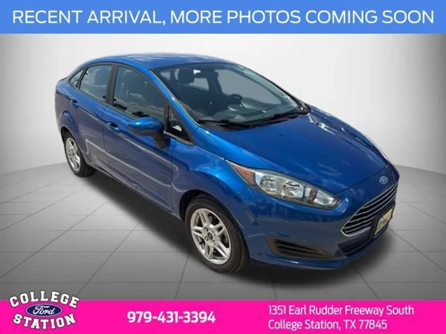 2018 Ford Fiesta SE photo 1