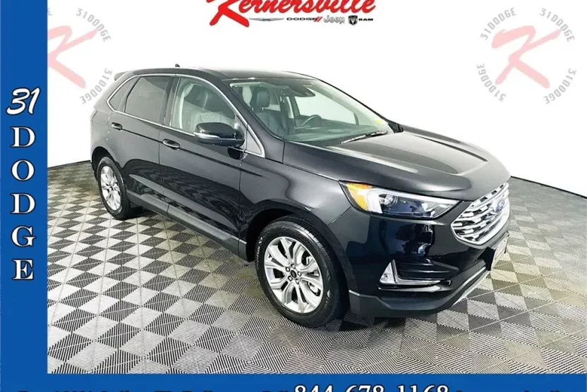 2024 Ford Edge Titanium photo 1