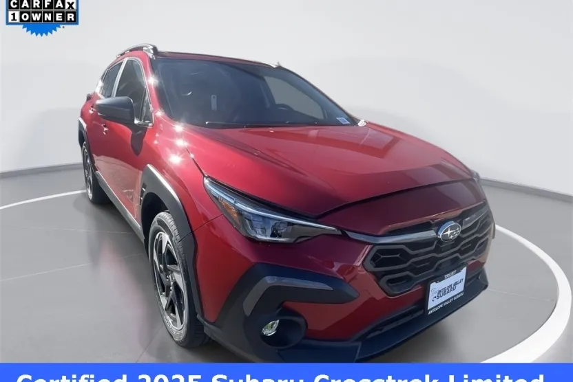 2025 Subaru Crosstrek Limited photo 1