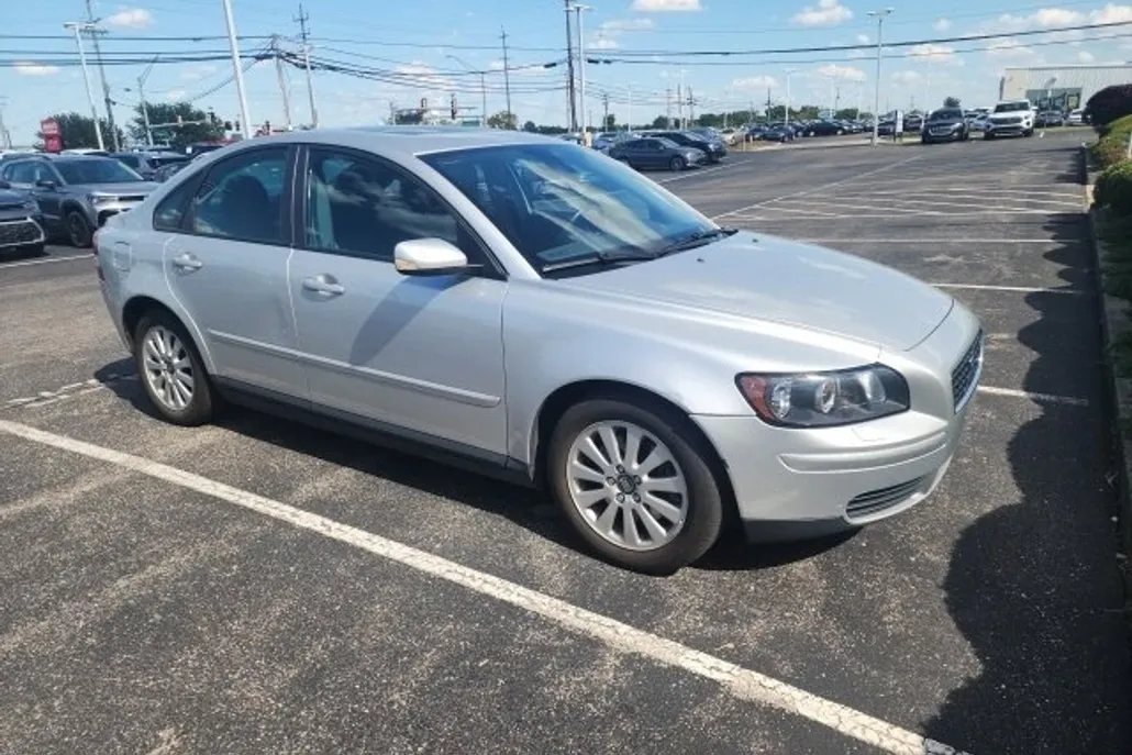 2005 Volvo S40 2.4i photo 1