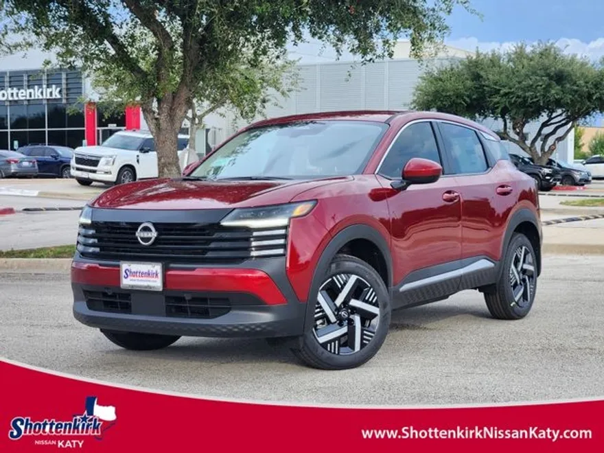 2025 Nissan Kicks SV photo 1