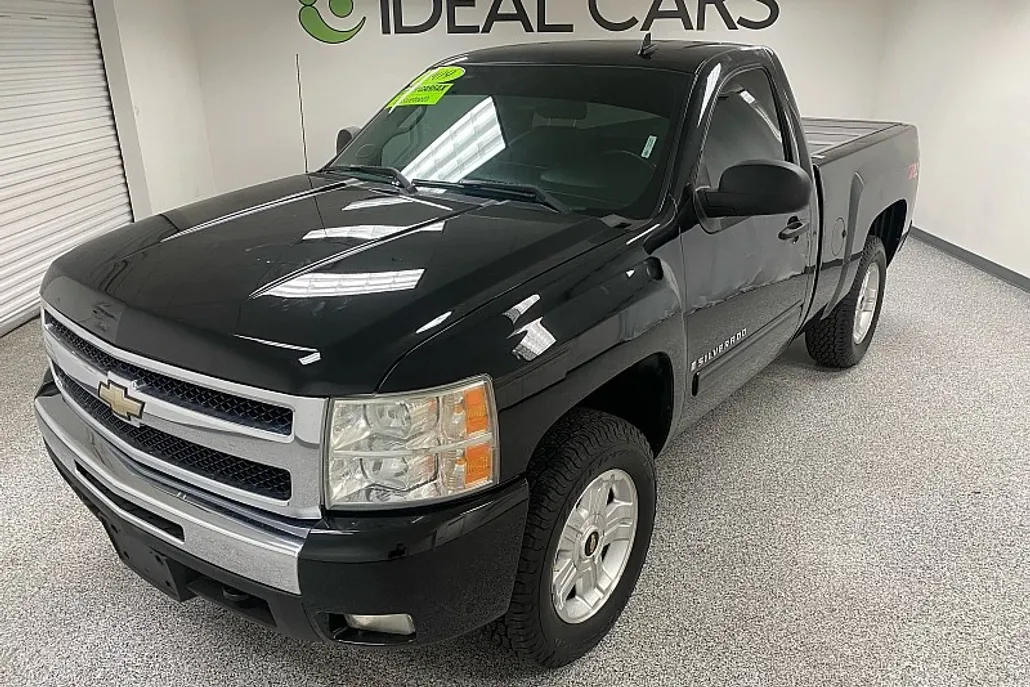 2009 Chevrolet Silverado 1500 LT photo 1