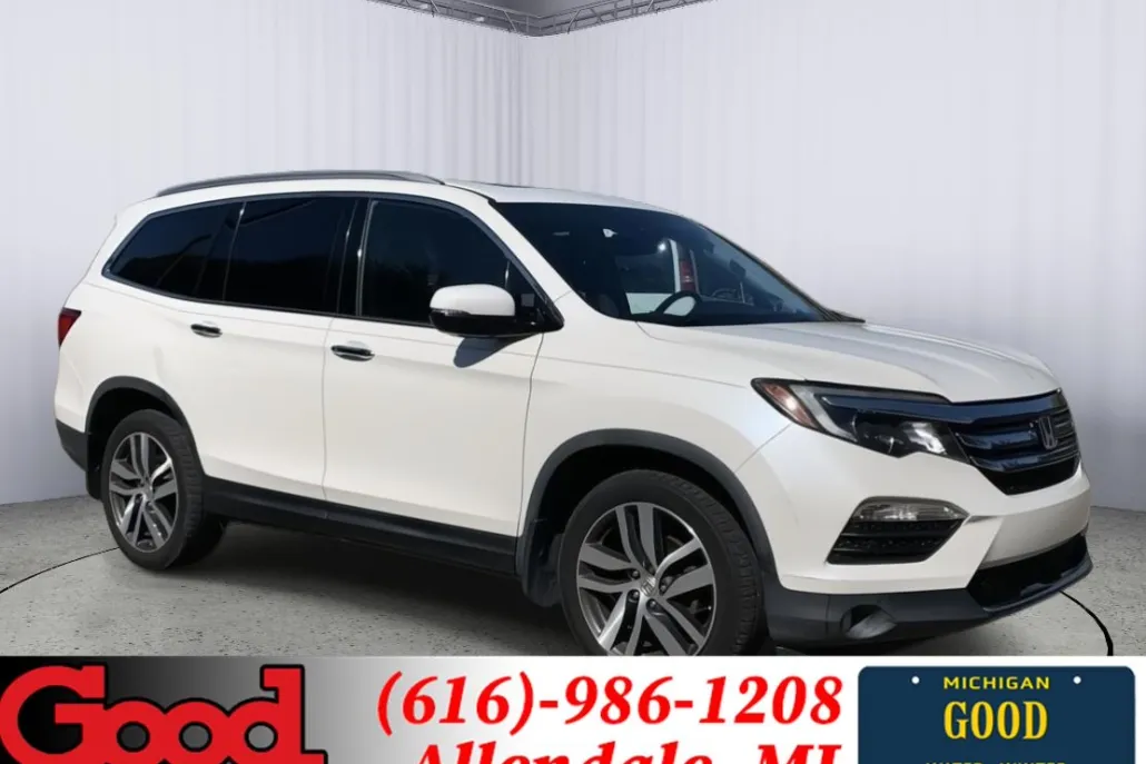 2016 Honda Pilot Elite photo 1