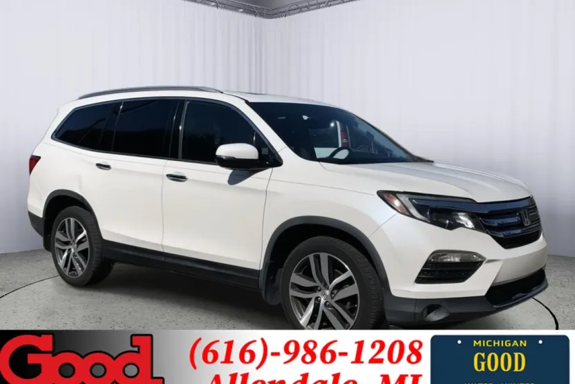 2016 Honda Pilot Elite photo 1