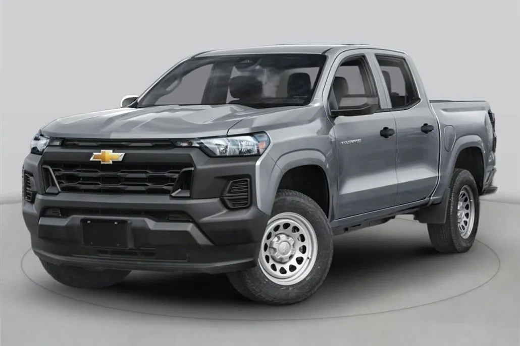 2025 Chevrolet Colorado LT photo 1