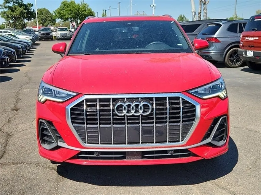 2024 Audi Q3 Premium S line photo 1