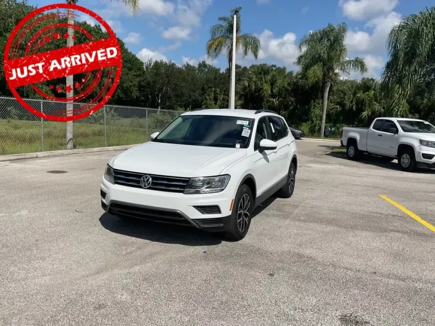 2021 Volkswagen Tiguan R-Line Black SEL photo 1