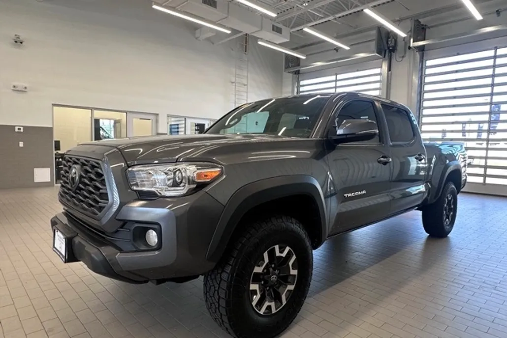 2022 Toyota Tacoma TRD Off-Road 4x4 photo 1