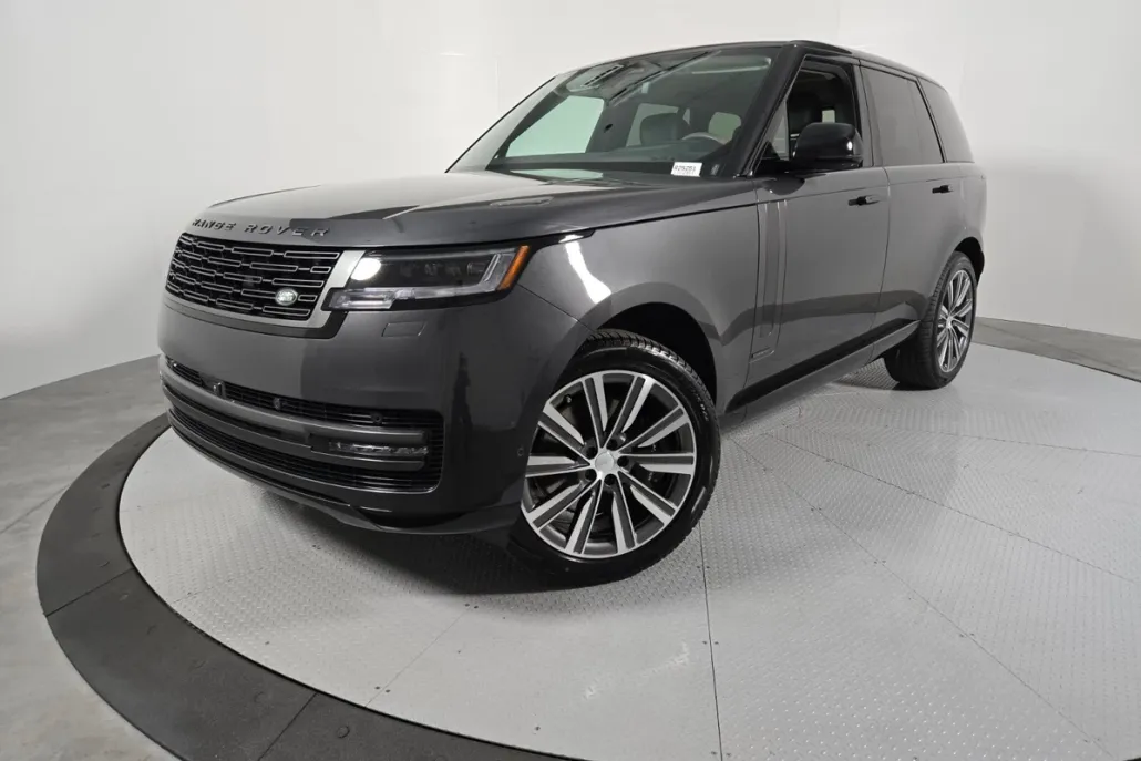 2025 Land Rover Range Rover Autobiography photo 1