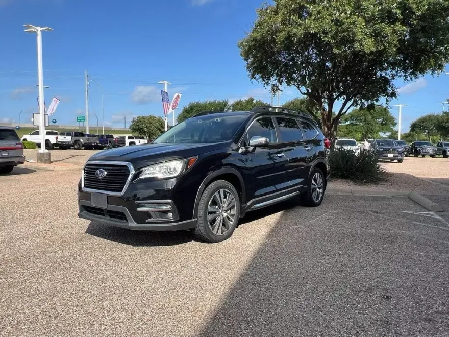 2019 Subaru Ascent Touring photo 1