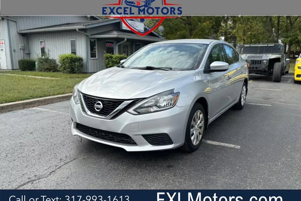 2017 Nissan Sentra SV photo 1