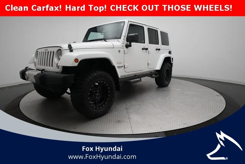 2014 Jeep Wrangler Unlimited Sahara photo 1
